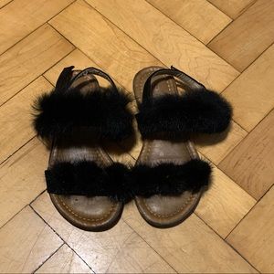 Black Fur Toddler Sandals